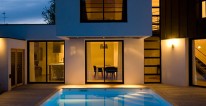 gallery02