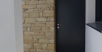 gallery02