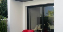 gallery02
