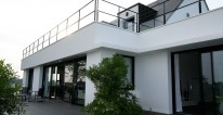 gallery02