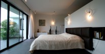 gallery02