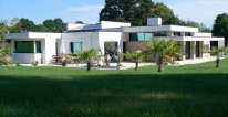 gallery02