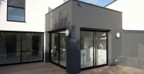 gallery02